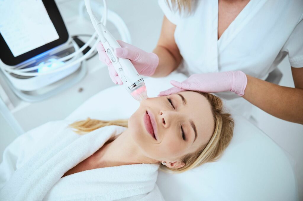Women Getting Microneedling with radio frequency Treatment | Imagine Medspa in Winter Garden, FL